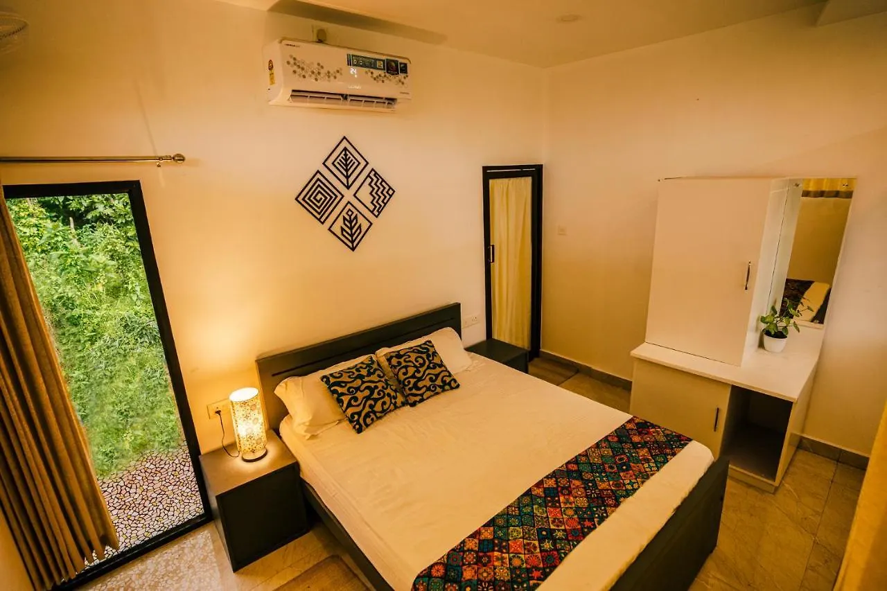 Good Vibes Apartment Kallar Vattiyar Homestay