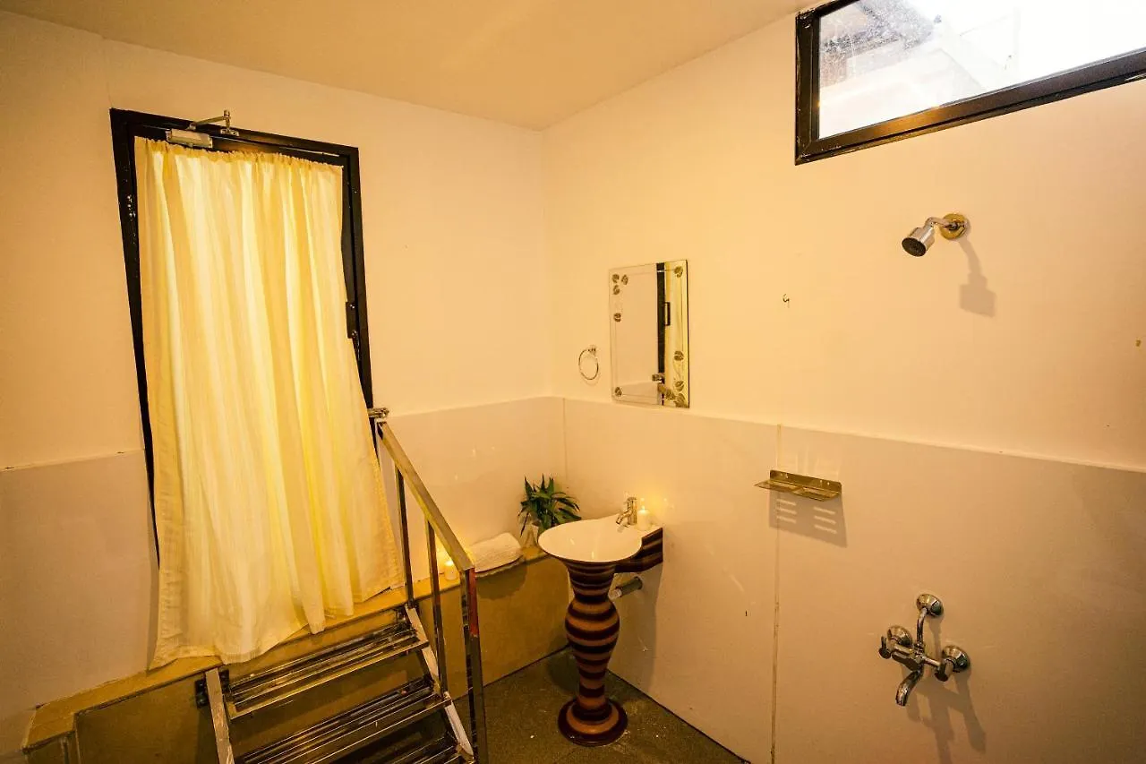 Good Vibes Apartment Kallar Vattiyar