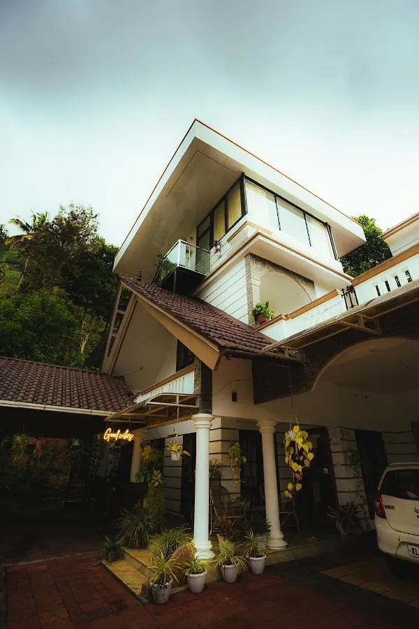 Good Vibes Apartment Kallar Vattiyar 0*,